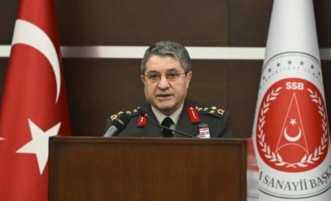 Selçuk Bayraktaroğlu Bakıya gəlir