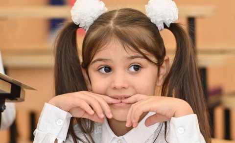 
Azərbaycanda Bilik Günüdür