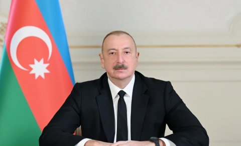 Prezident Forum iştirakçılarına müraciət ünvanladı
