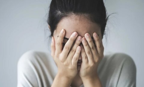 Stressə düşən insanlar intihar edir?