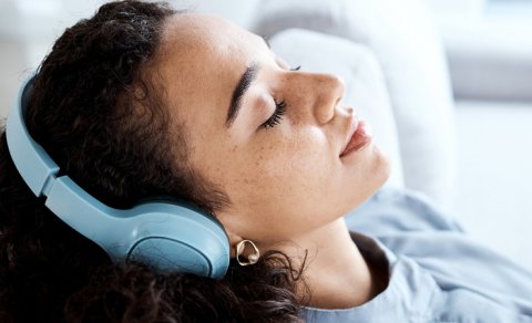 Müasir gənclər hansı musiqilərə qulaq asır?