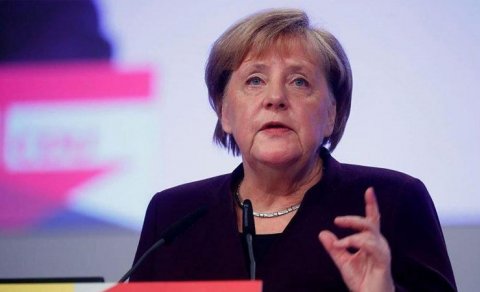 Merkel: Ukraynadakı münaqişənin səbəblərindən biri COVID-19 pandemiyasıdır