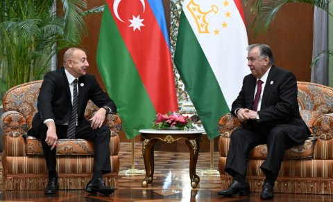 Azərbaycan və Tacikistan prezidentlərinin təkbətək görüşü keçirildi - FOTO