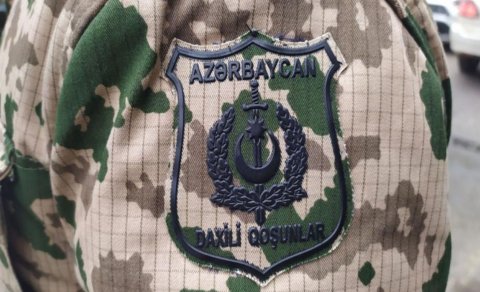 Daxili qoşunların hərbçiləri bu şəxsləri saxlaya biləcək
