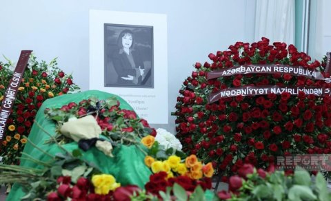 Əminə Yusifqızı dəfn olundu - FOTO