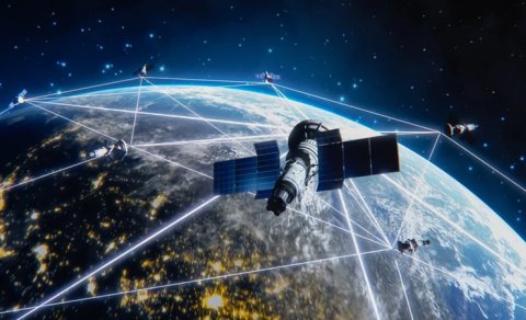 Alimlər peyk rabitəsinin təhlükəsizliyini tənqid etdi: Hərbi məlumatlar asanlıqla ələ keçirildi