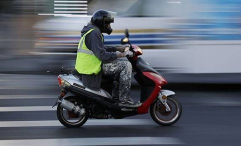 Ekspert: "Moped üçün sürücülük vəsiqəsi tələbi..."