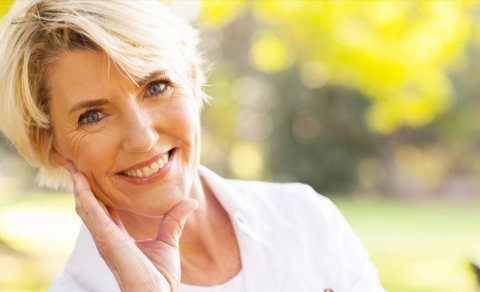 Həkim: Axşam gəzintiləri 50 yaşdan yuxarı qadınlarda stressi azaltmağa kömək edir