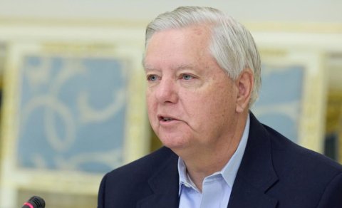 Putin müharibəni davam etdirmək istəyinə görə daha yüksək qiymət ödəməlidir - Senator