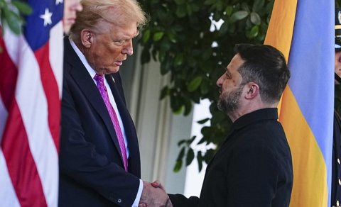 Zelenski: Trampın münaqişəni dondurmaq planı yaxşı kompromisdir