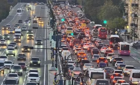 Ödənişli yol da, Bakıya pullu giriş də tıxacı azaltmayacaq: Çünki...