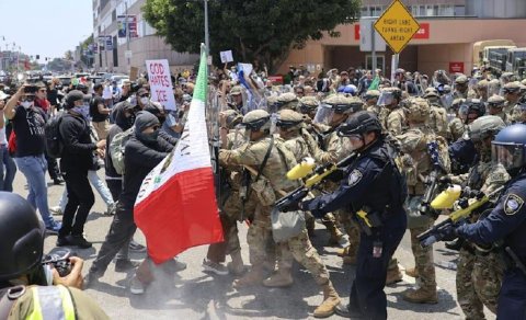 Tramp daxili qüvvələr yaradır: Pentaqon etirazları yatırmaq üçün 20 min əsgər hazırlayır