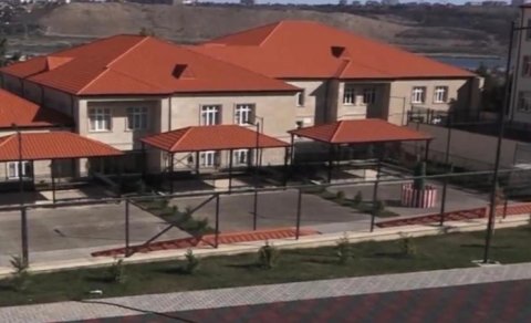 Binəqədidə yeni təmir olunan bağça niyə istifadəyə verilmir? - VİDEO