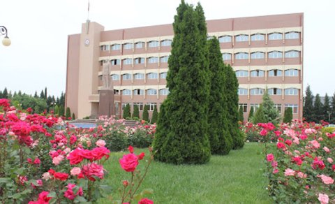 Göygöl Rayon İcra Hakimiyyətində 15 minlik cari təmir