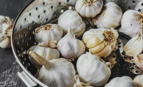 Təzyiqin dərmanı sarımsaq