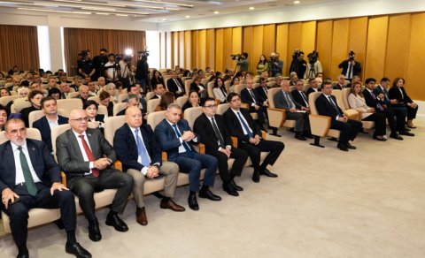 MEDİA və Mətbuat Şurasının təşkilatçılığı ilə konfrans keçirildi - FOTO