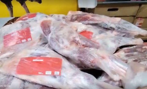 "Monqol əti" genetikamıza necə təsir edəcək? - "İnsan nə yeyirsə, odur"