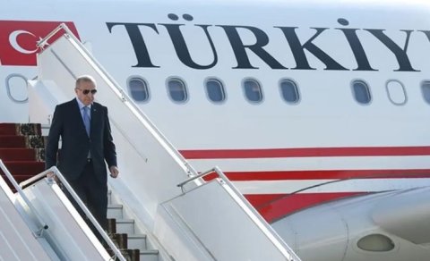 Ərdoğan Azərbaycana səfərə gəldi
