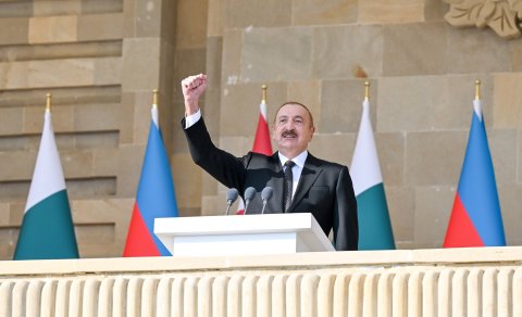 İlham Əliyev Bakıdakı Hərbi paradla bağlı paylaşım etdi