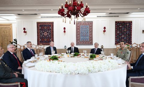 Azərbaycan, Türkiyə və Pakistan liderləri birgə nahar etdi - FOTO