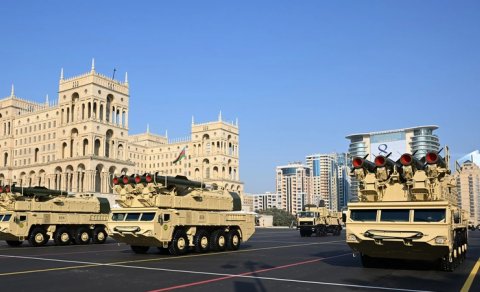Paradda nümayiş etdirilən Azərbaycan Ordusunun arsenalındakı müasir texnika - SİYAHI