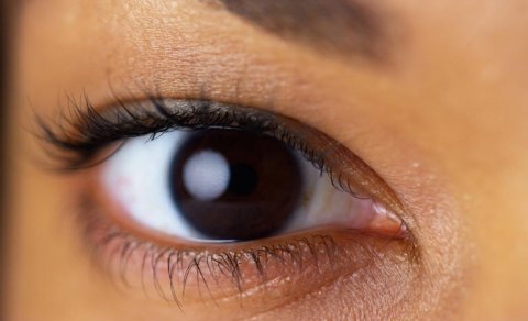 Qəhvəyi gözlü insanlar gizli “sakit gücə” malik olur - Bu necə vaş verir?