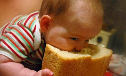 Uşaqlara çörək verilməməlidir?