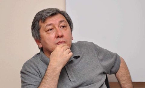 Altay Göyüşov Baş Prokurorluğa çağırıldı