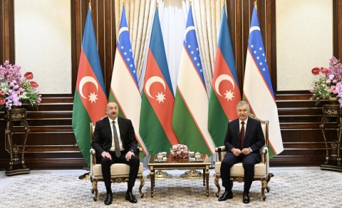Azərbaycan və Özbəkistan prezidentlərinin təkbətək görüşü oldu - YENİIƏNİR