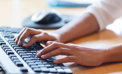 Süni intellekt bir neçə il ərzində klaviaturaları tarixə qovuşdura bilər