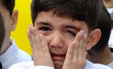 Valideyn itkisinin uşaqlara təsiri