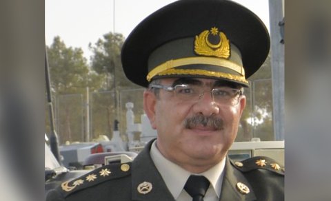 Nazirliyin sabiq idarə rəisini maşın vurub öldürdü - FOTO