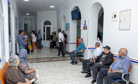 İşsizlərin tibbi sığortaya 16 manat ödəməsi məcburi deyil - Detallar açıqlandı
