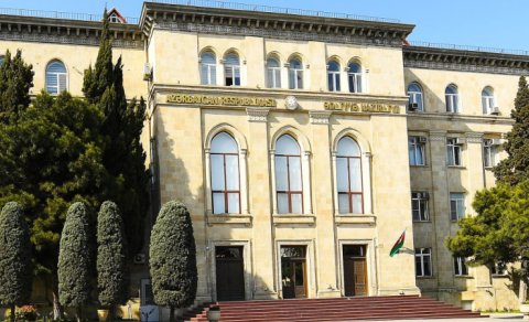 Nazirliyin inzibati binalarında 398 min manatlıq cari təmir