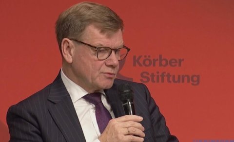 Alman nazir: Dünya Soyuq müharibədən sonra böhranlı olmayıb