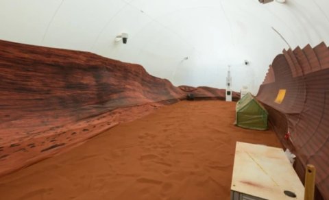 NASA-nın Mars simulyasiyasında ilk ay tamamlandı - 344 gün daha qalır