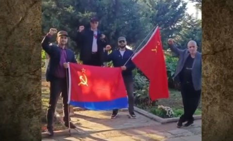 Bakıda SSRİ bayrağı qaldıranlar saxlanıldı
