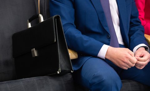 Məktəb direktoru işdən çıxarıldı
