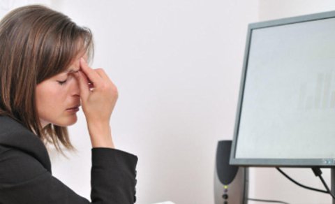 Kompüterdən sonra göz yorğunluğunu necə aradan qaldırılmalı?
