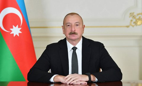 Prezident həmkarlarını təbrik etdi