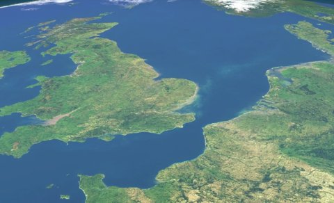 İngiltərədən Fransaya uzanan dəmir çubuq təcrübəsi: İtələyici qüvvə dərhal digər tərəfə çatırmı?