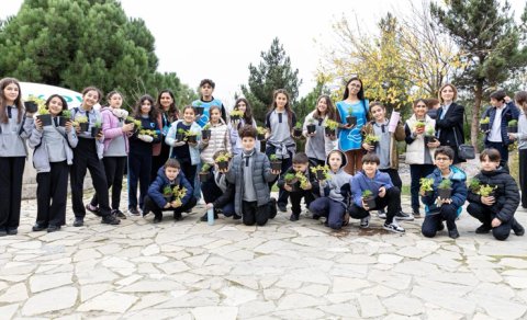 IDEA məktəblilər üçün Eko-park İnnovasiya Mərkəzinə ekskursiya təşkil etdi - FOTO