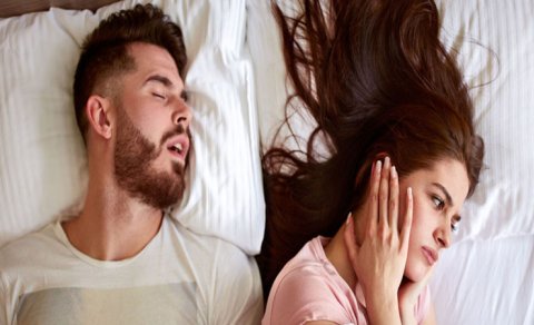 Gecə yatarkən xoruldamaq xəstəlikdir?