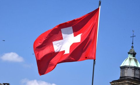 İsveçrə münaqişə zonalarına silah tədarükünə başlaya bilər