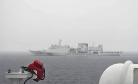 Çin Şərqi Asiya dənizlərində 100-dən çox hərbi gəmi yerləşdirib - "Reuters"