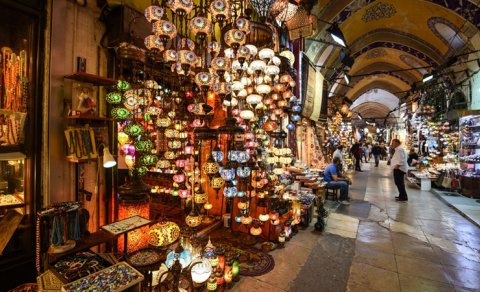 İstanbulun gəzərək kəşf edin: Dünya memarlığının əsrarəngiz inciləri - FOTO