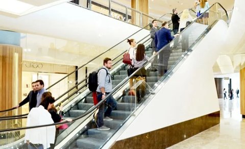 Bu ərazidə ticarət mərkəzi tikiləcək