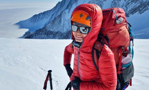 Antarktidanın ən yüksək zirvəsini fəth edən azərbaycanlı: "Dağlara Allahın köməyi ilə gedirəm"