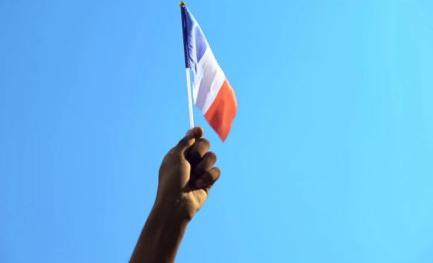 Fransa Ukraynaya lazım olan 18 milyard avroluq Rusiya aktivlərini gizlədir - FT