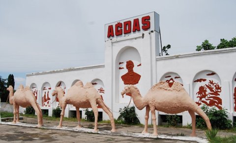 Agentlik “Hünər-İnşaat”dan 3,1 milyonluq mənzil alır